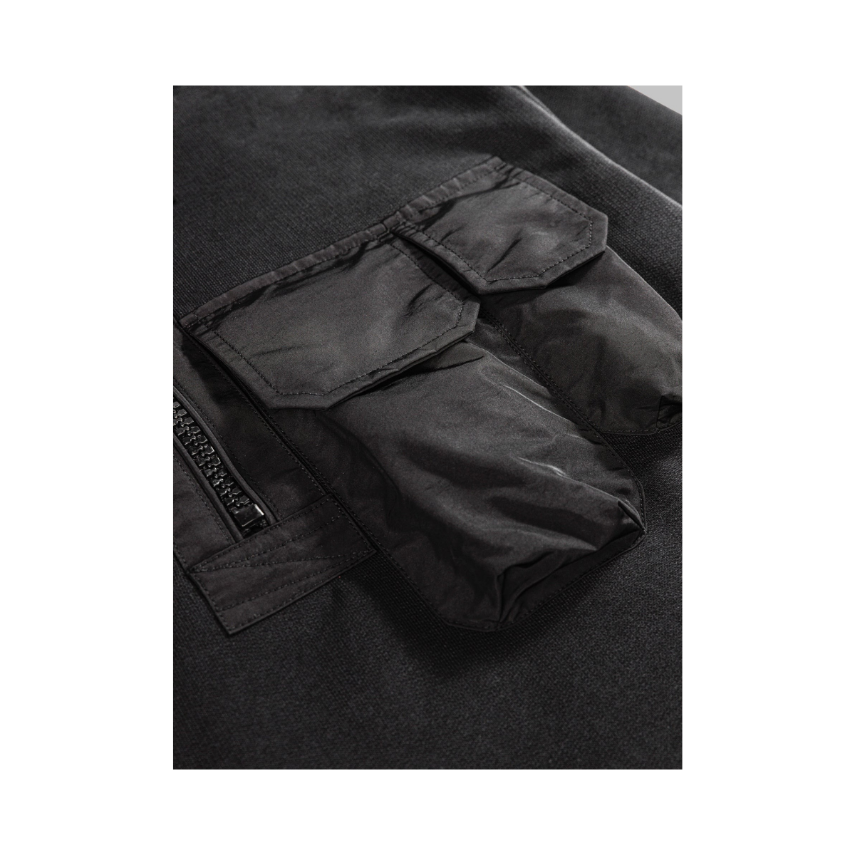 Half Zip Hybrid Sweater - Black