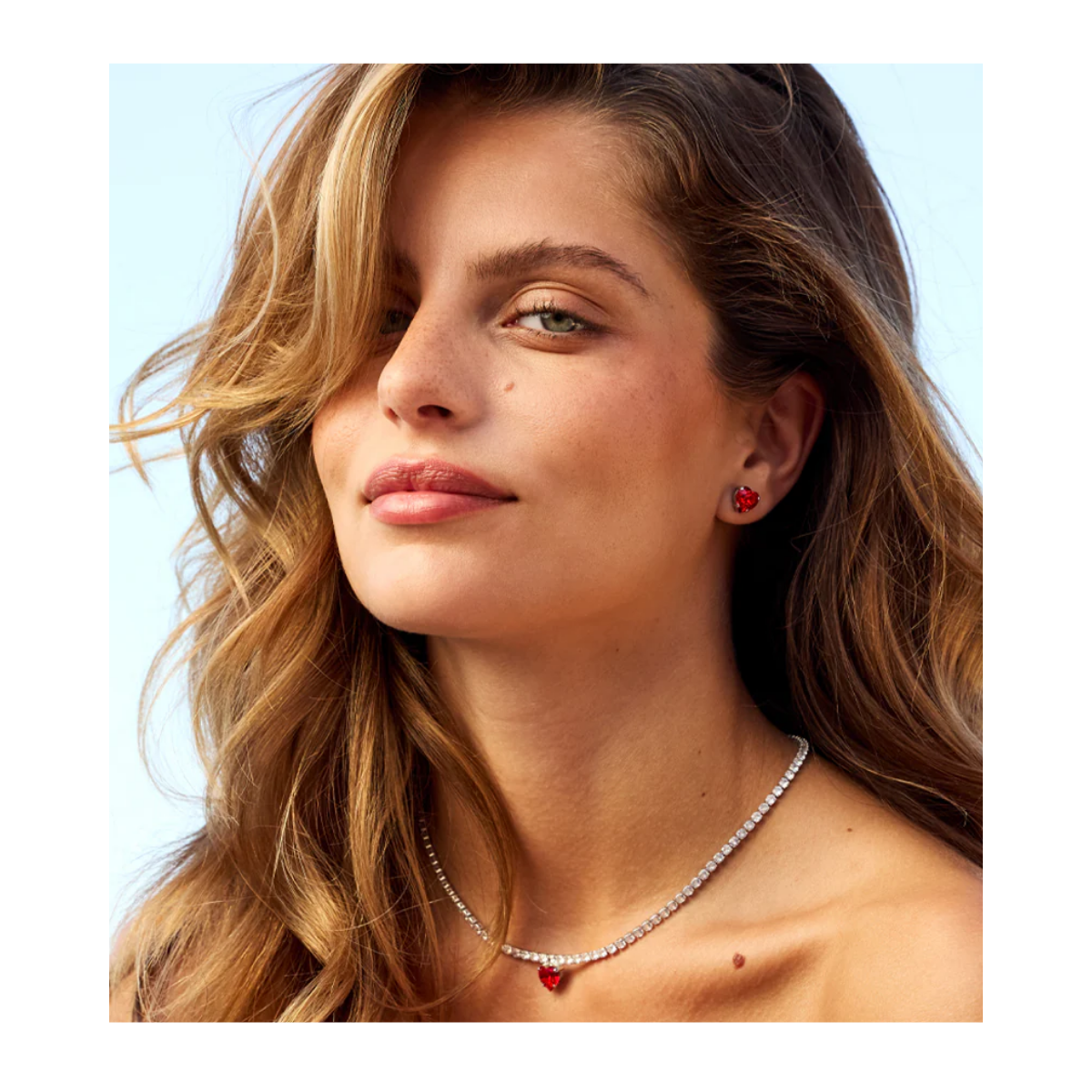 Heart Earrings Gold - Light Siam