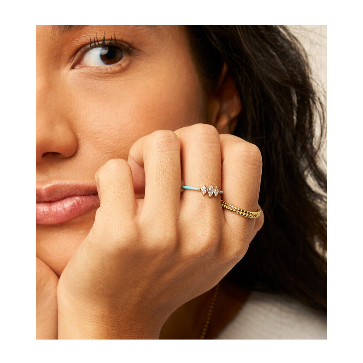 Ring Fine Blue 3 Strass - 1200 Gold