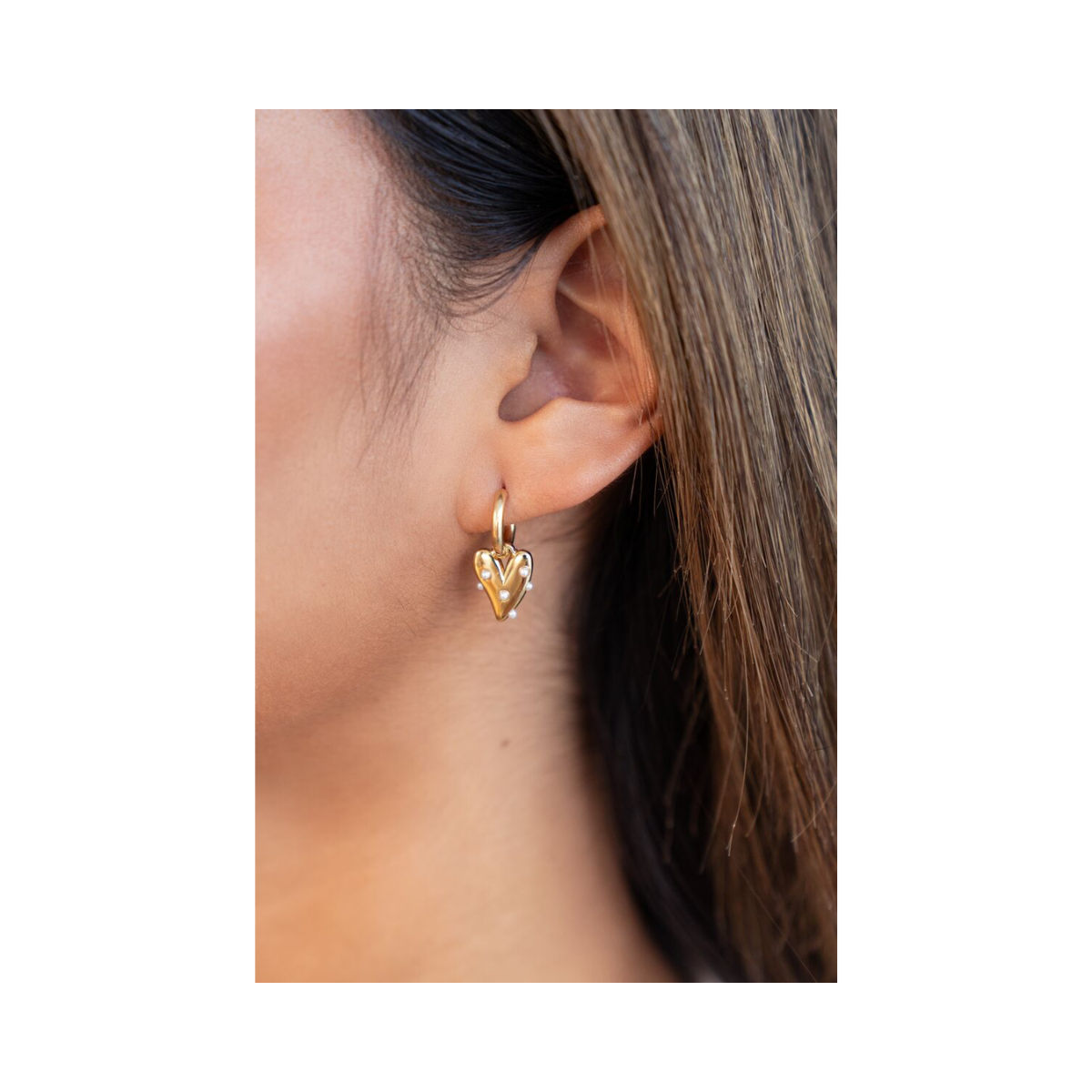 Earrings Heart With Pearls - Gold