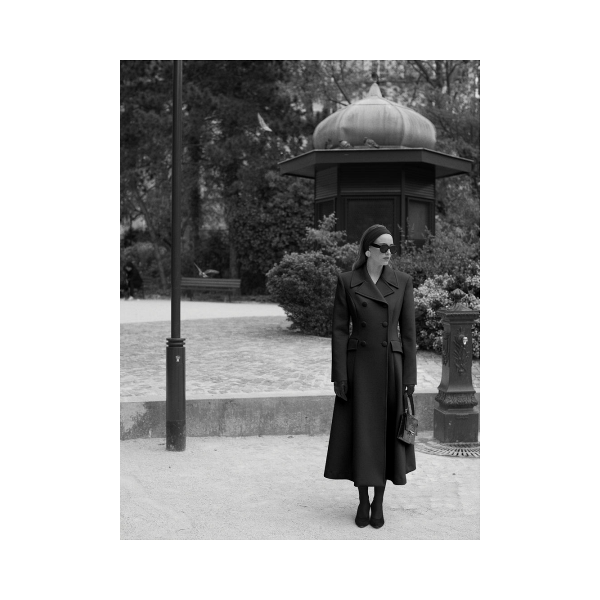 Dezire Wool Coat - BLACK