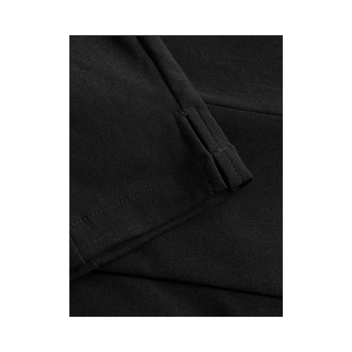 N-Linza Capris - Black