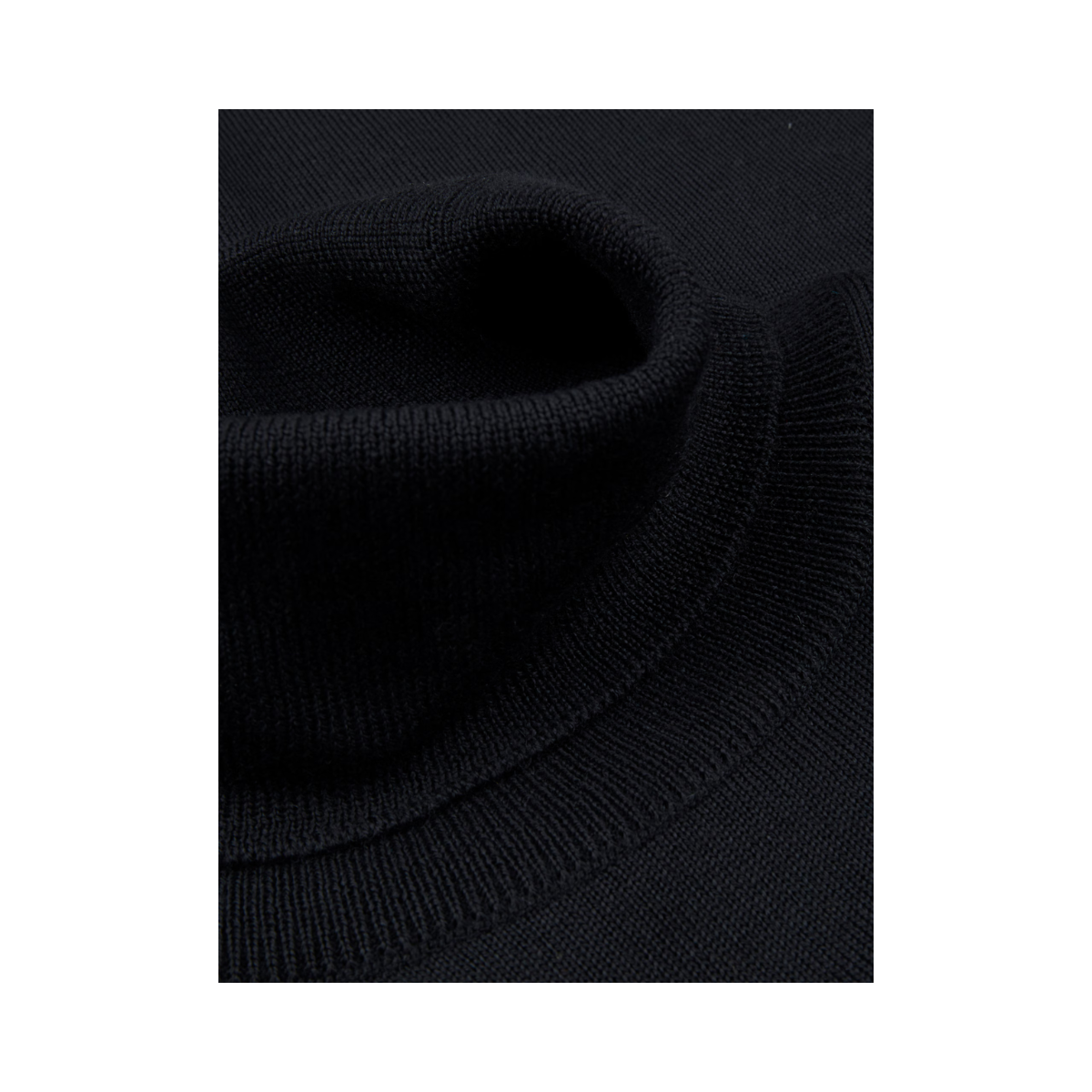 Silja Knit Rollneck - Black
