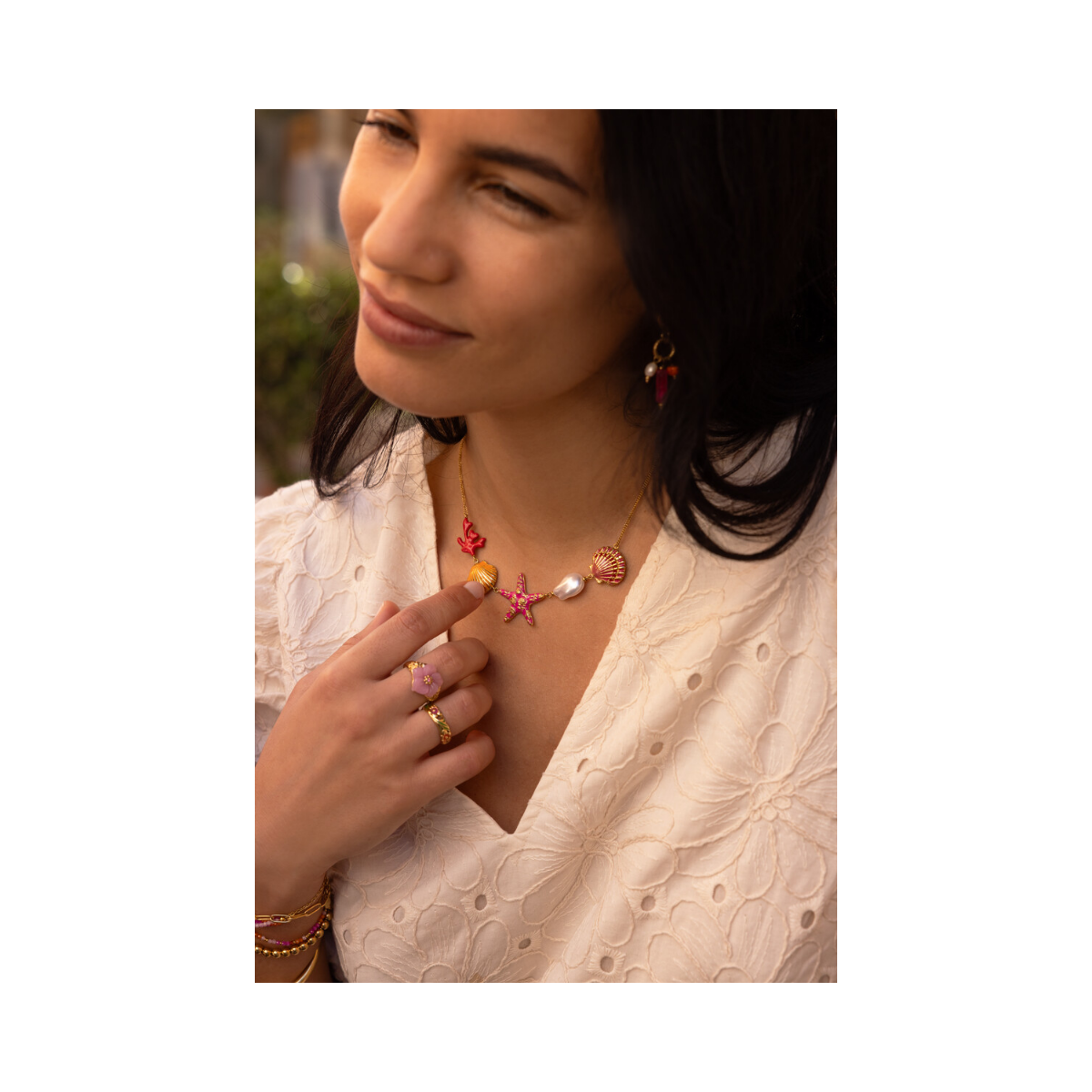 Ciao Necklace with Shells and Pearl - Gold