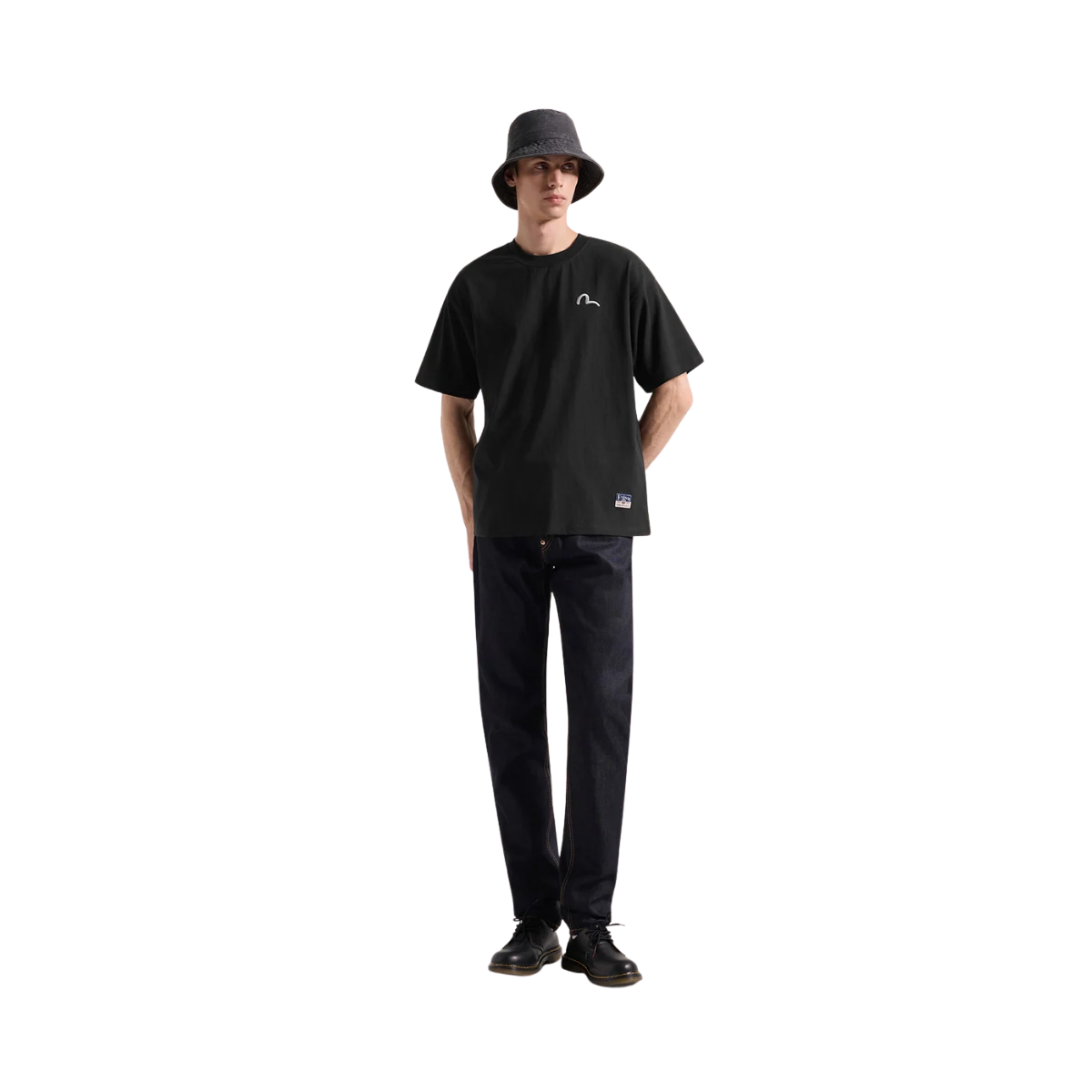 Seagull Embroidered Tee - Black