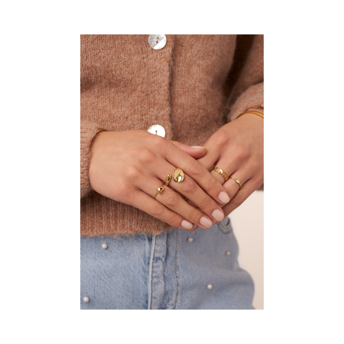 Ring Hollow Os - Gold