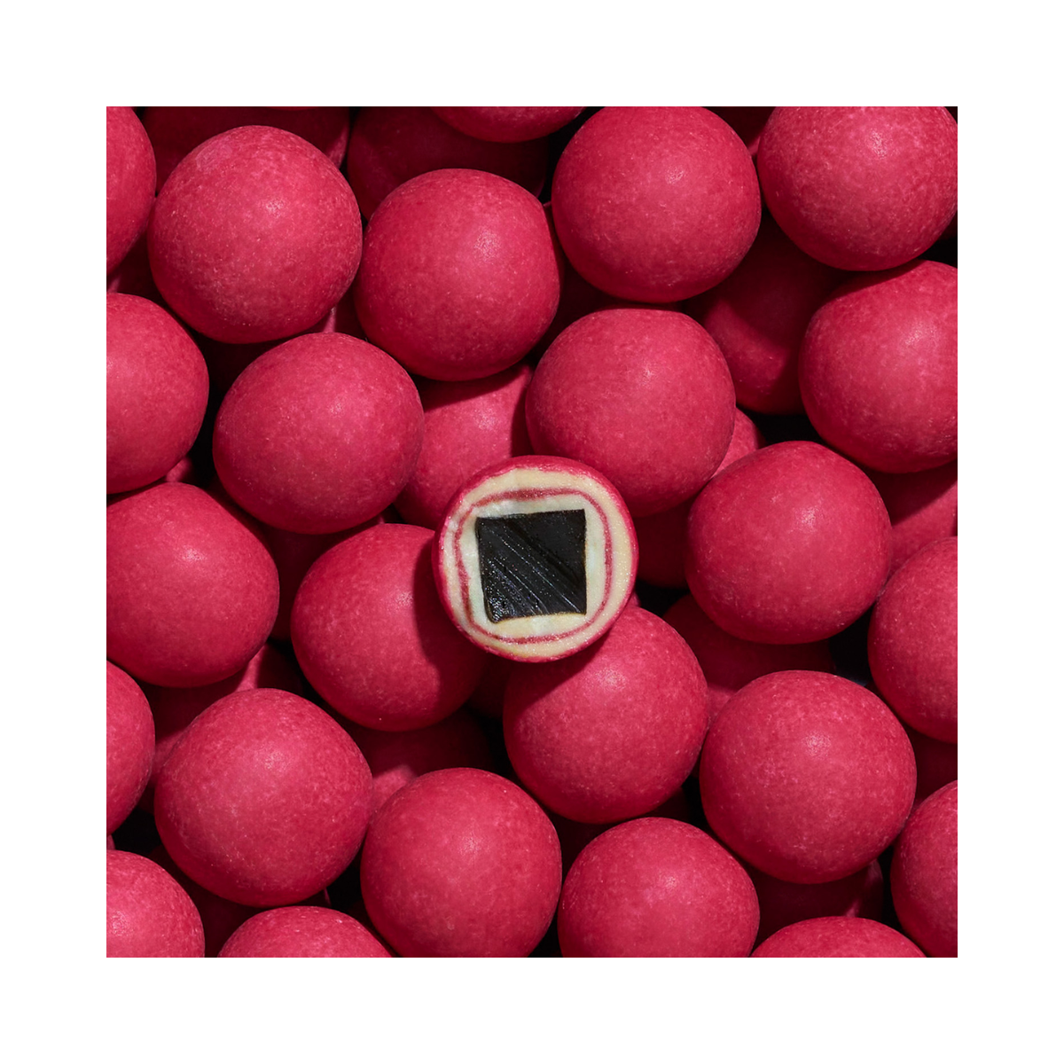 Chocolate Coated Liquorice - Crispy Raspberry