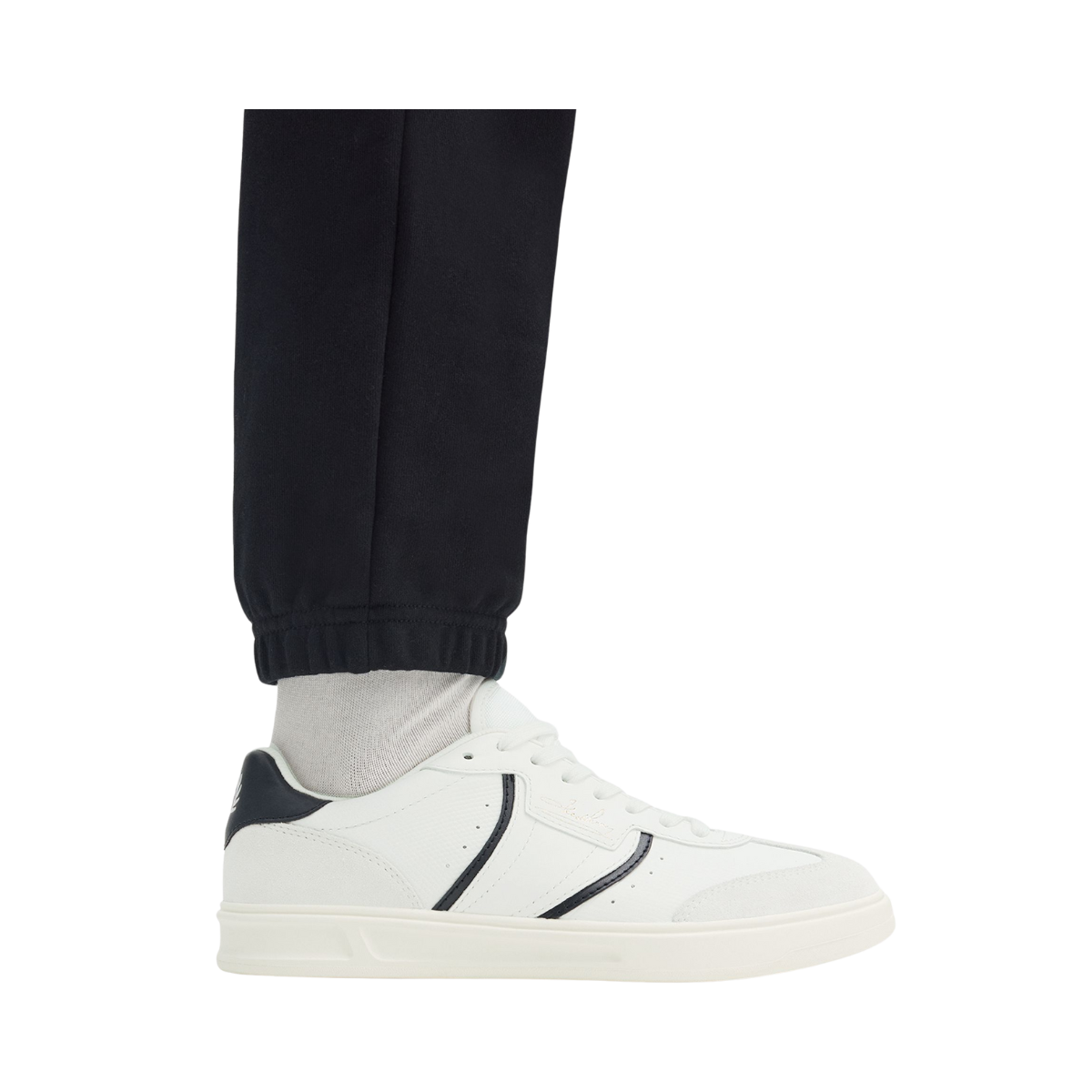 B4 Embossed - Snow White