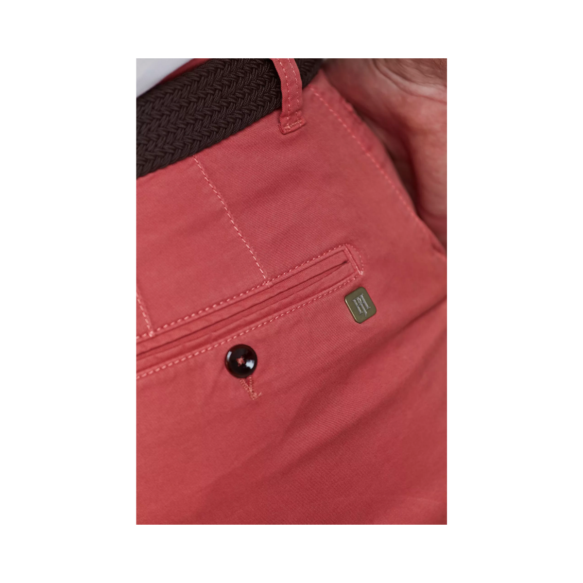 Classic Chino Shorts - Soft Red