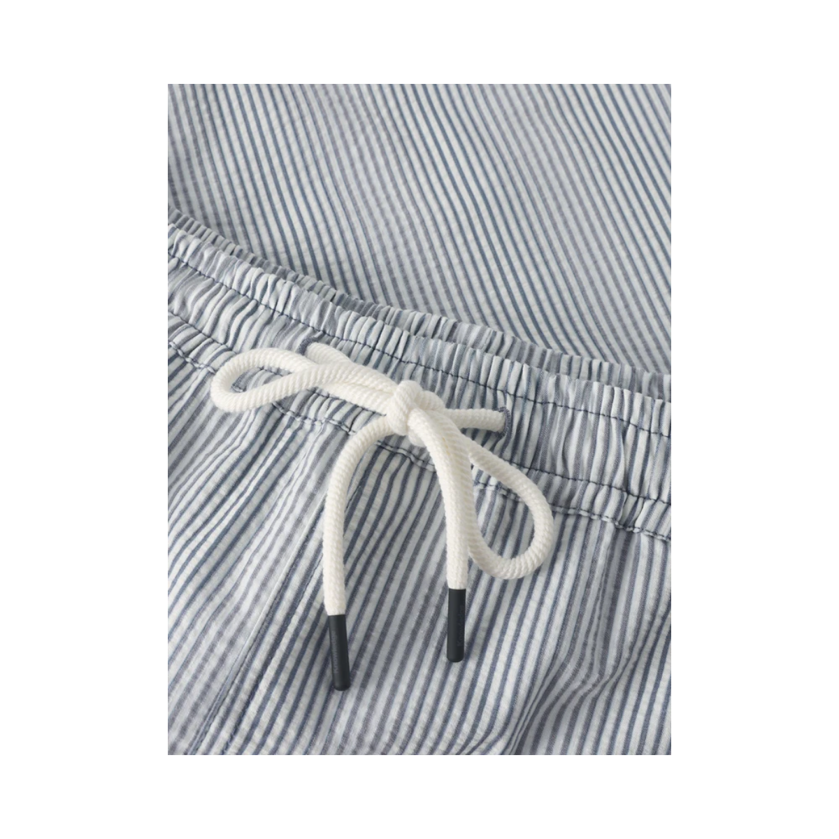 Mid-Thigh Stripe Seersucker Swimshorts - Blue stripe