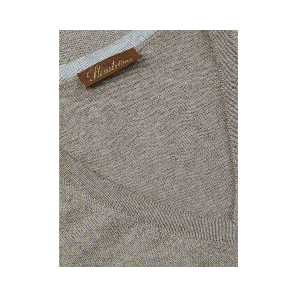 Pullover Knitted V-Neck Merino Wool - Light Brown