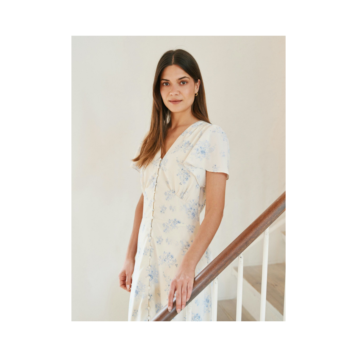 Eleni Delicate Flower Dress - Creme