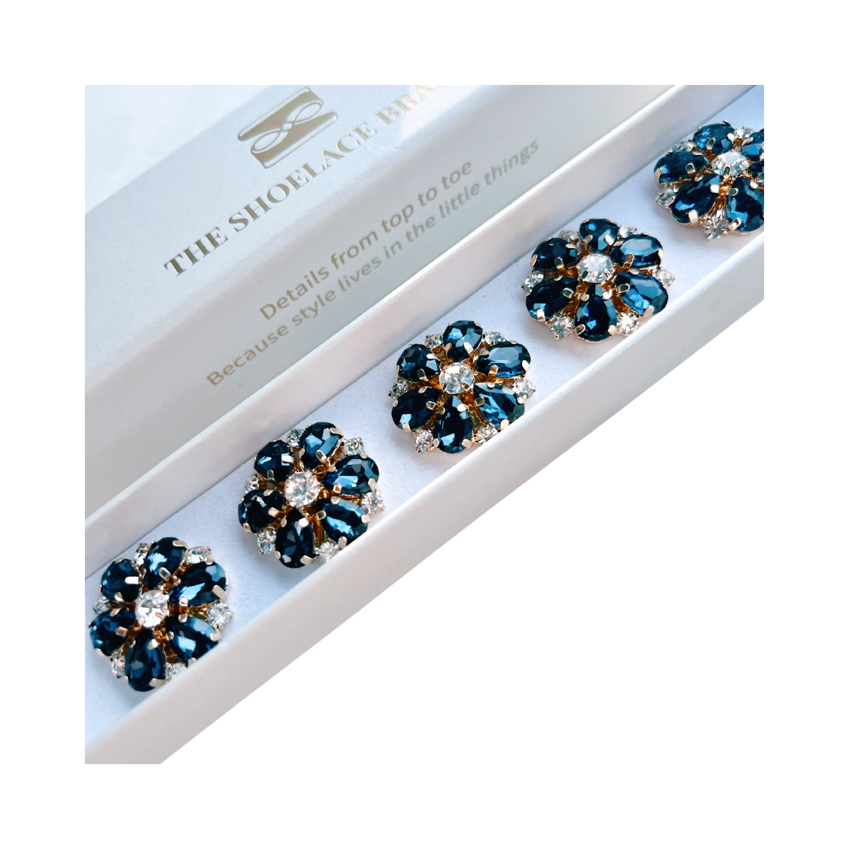 Isabelle styck - Navy & White Flower