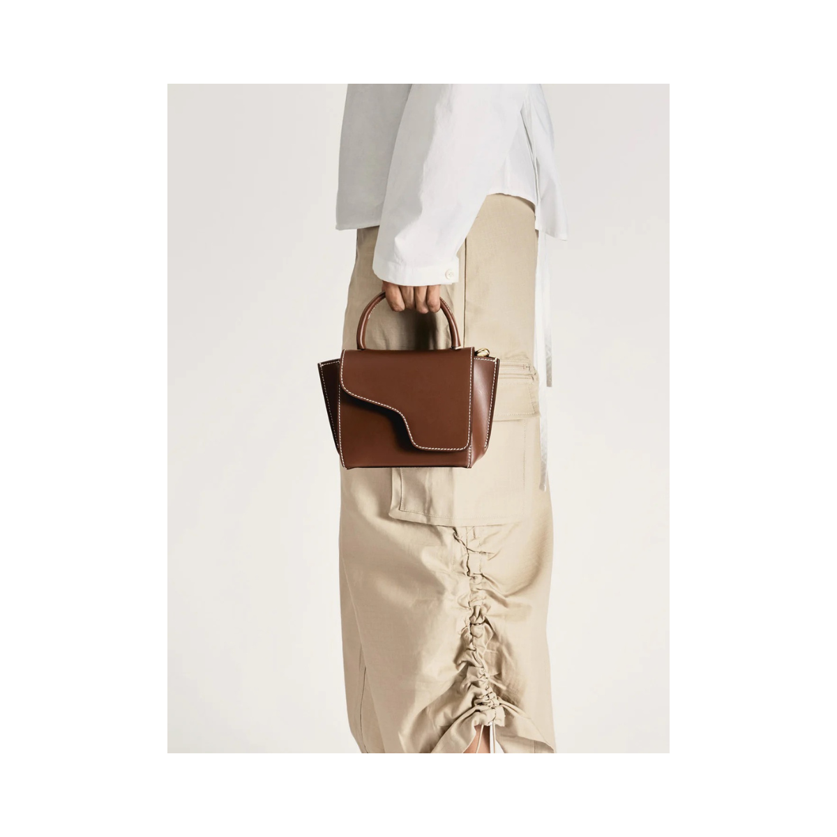 Montalcino Leather Mini Handbag - 1079 Cannella