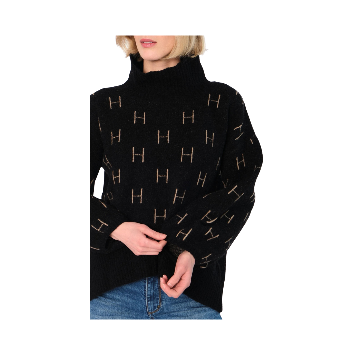 Fam Sweater Short - 999 Black