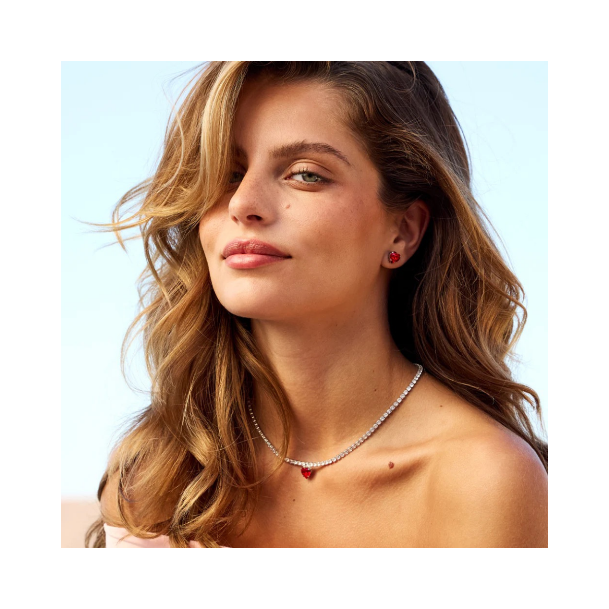 Heart Earrings Rhodium - Light Siam