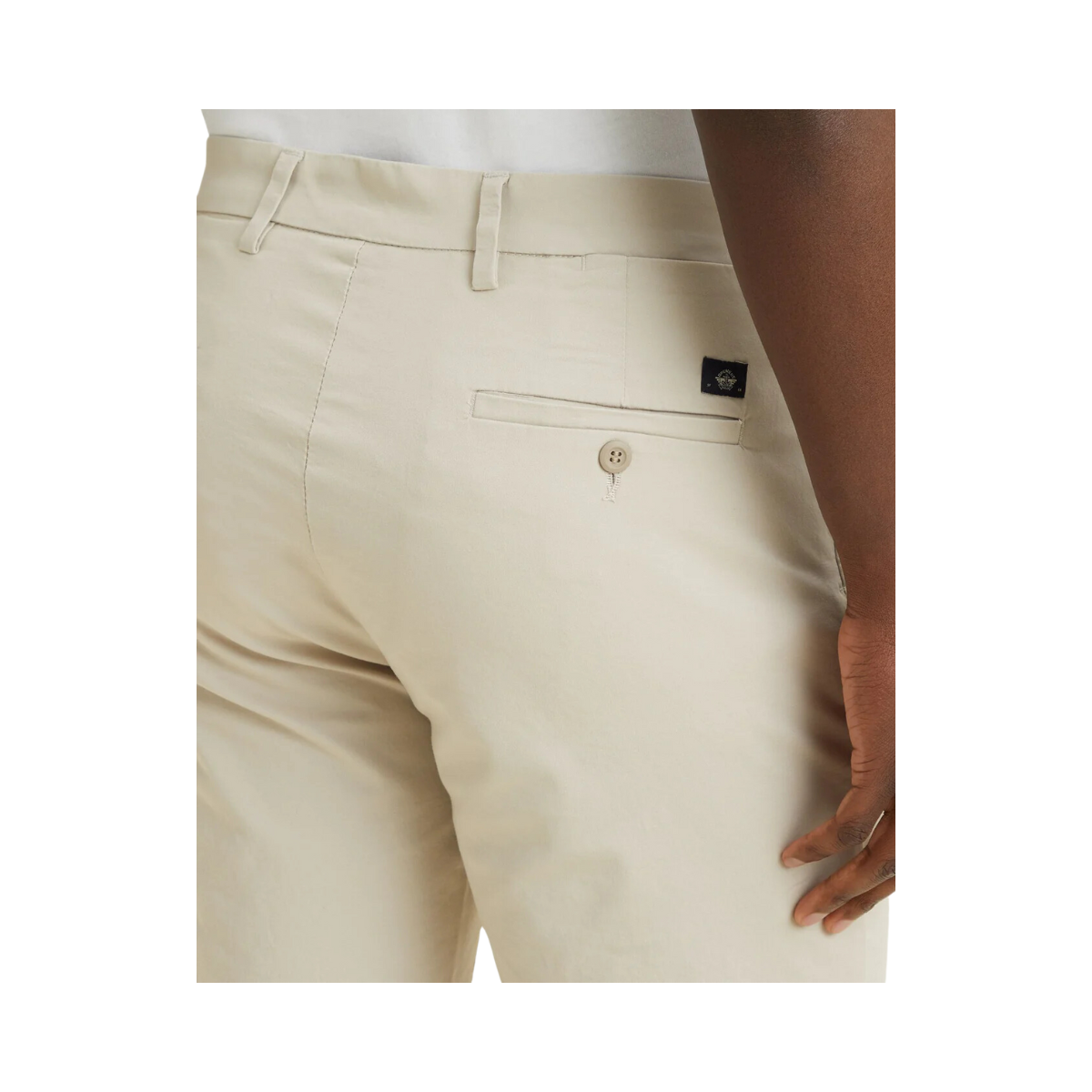 MODERN CHINO SHORT - Beige