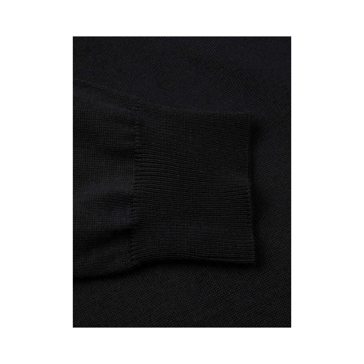 Pullover Knitted V-Neck Merino Wool - Black