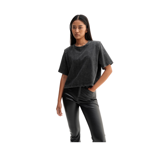 Okaya Cropped Tee - Washed Black