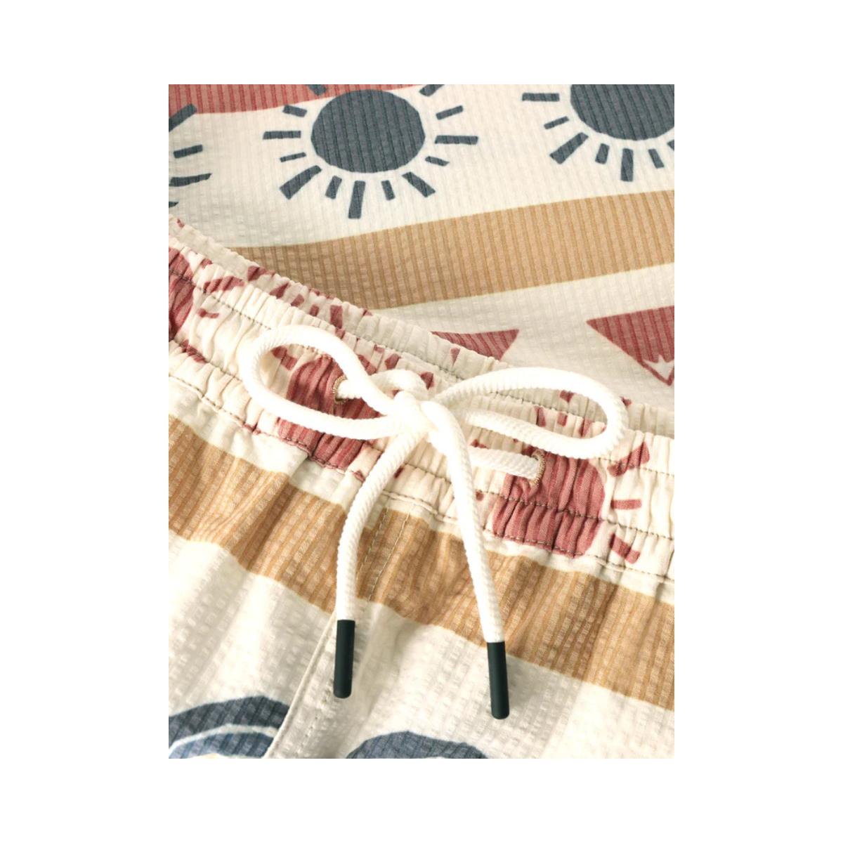 Mid-Thigh Icon Seersucker Swimshorts - Multi Color Aop