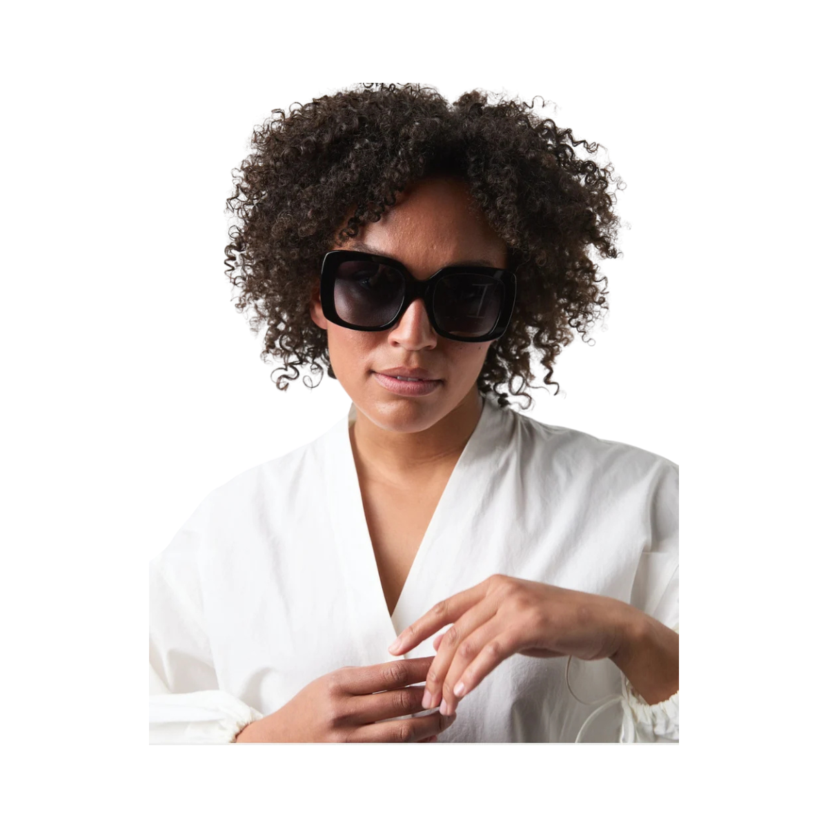 Mio Sunglasses - Black 2.0