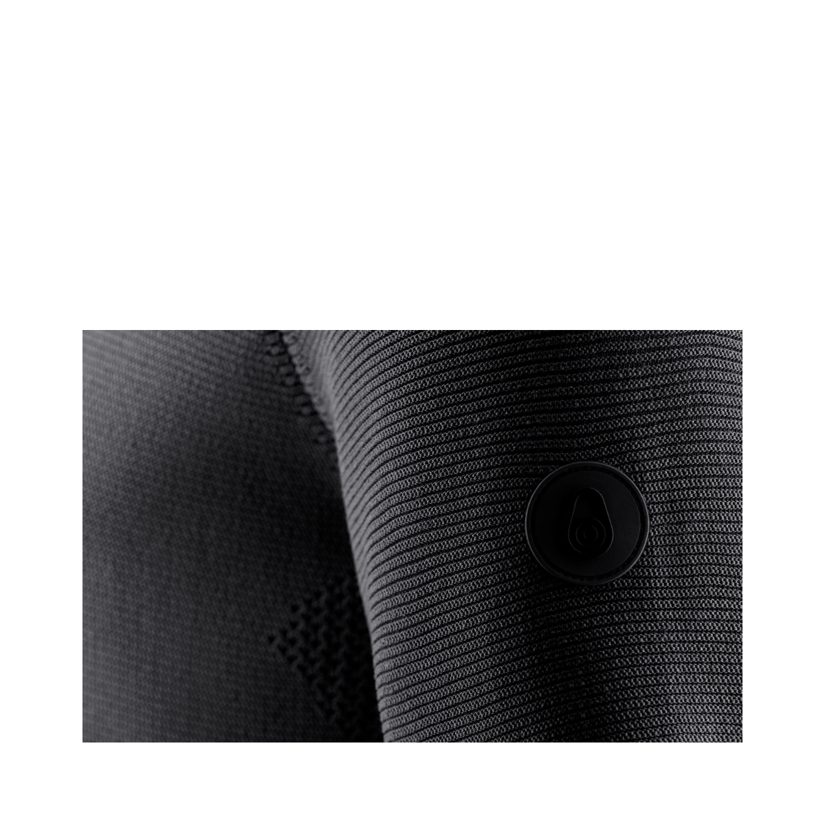 Element Seamless Zip Hood - Carbon