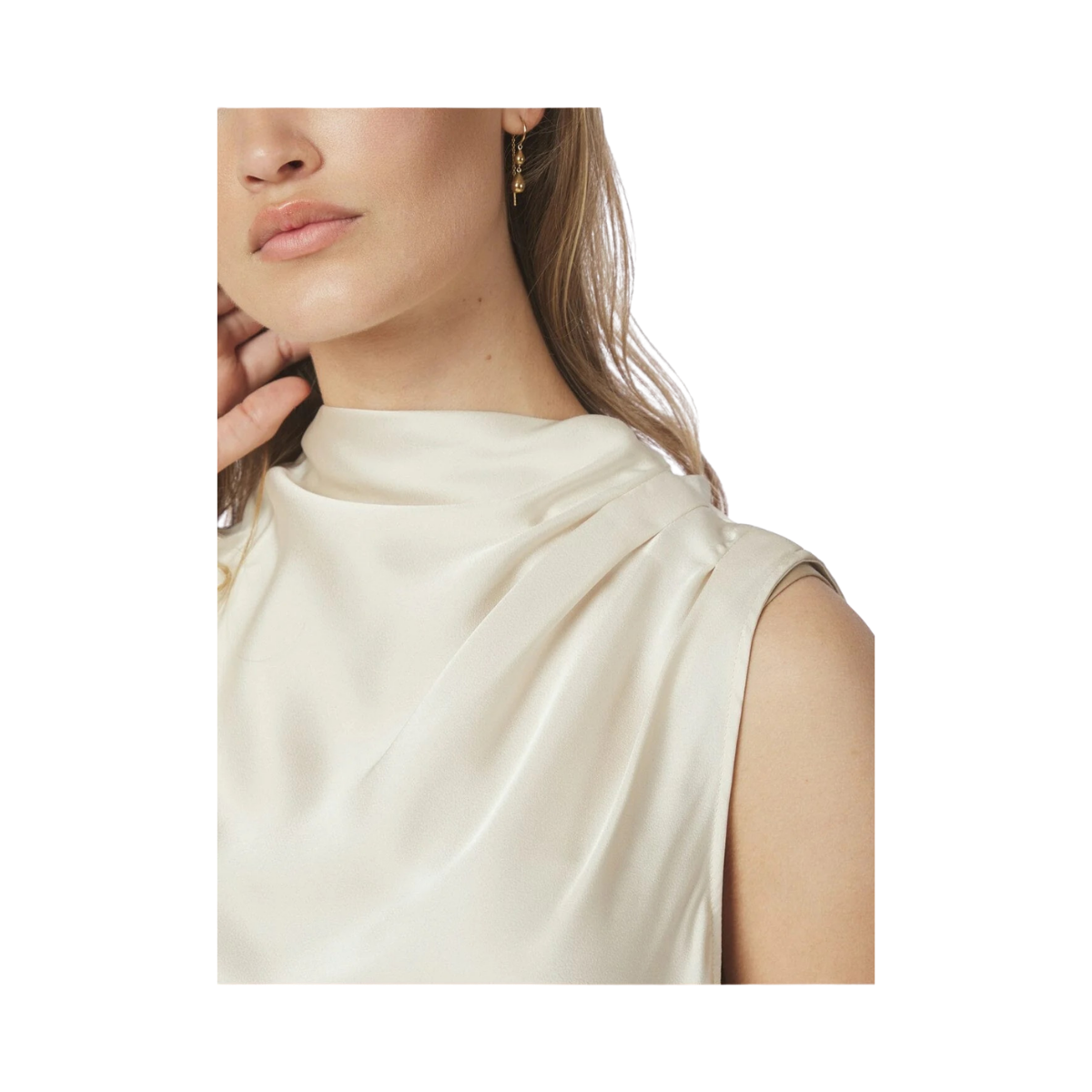 Isola Drapy Satin Top - Creme