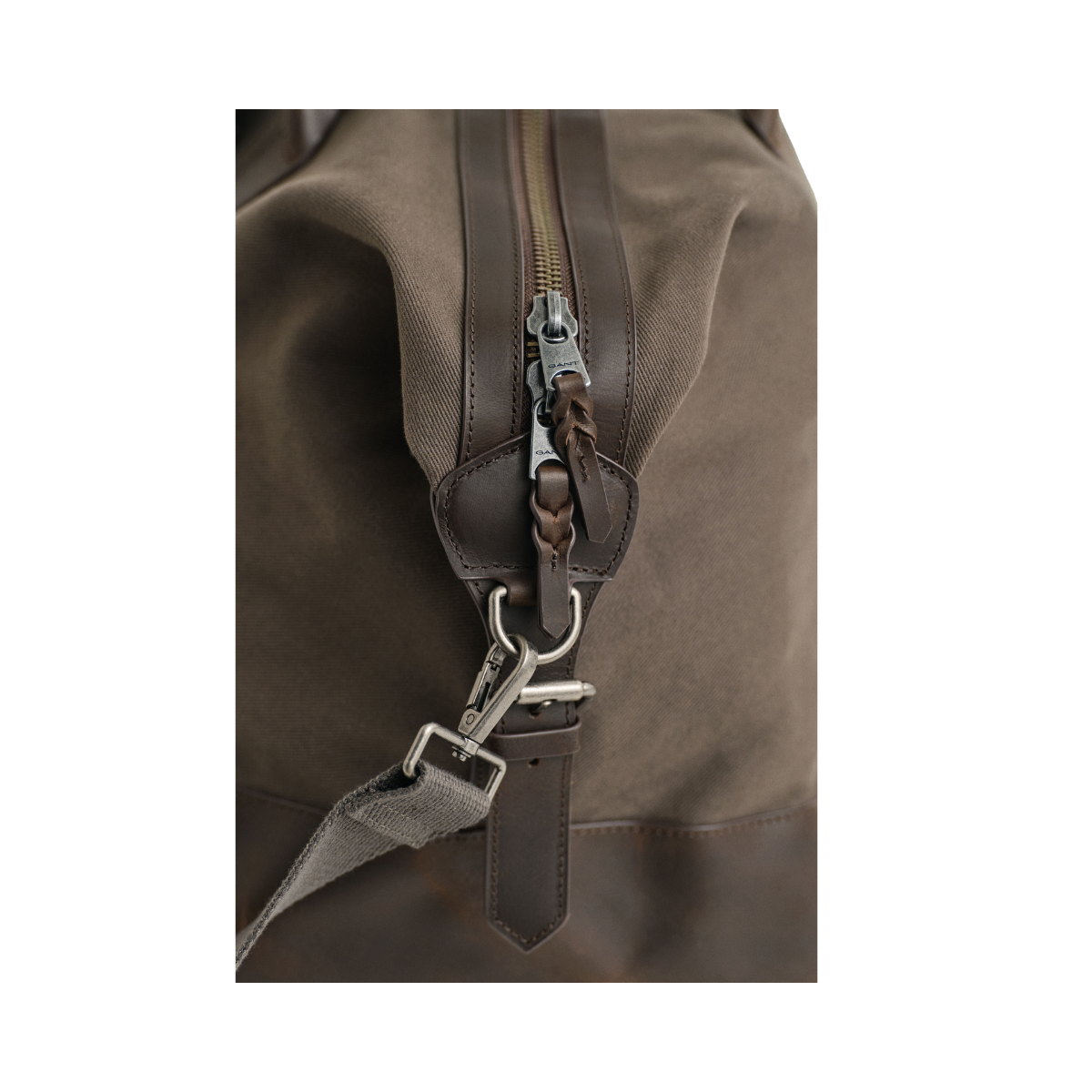 Modern Premium Duffle Bag - Faded Taupe