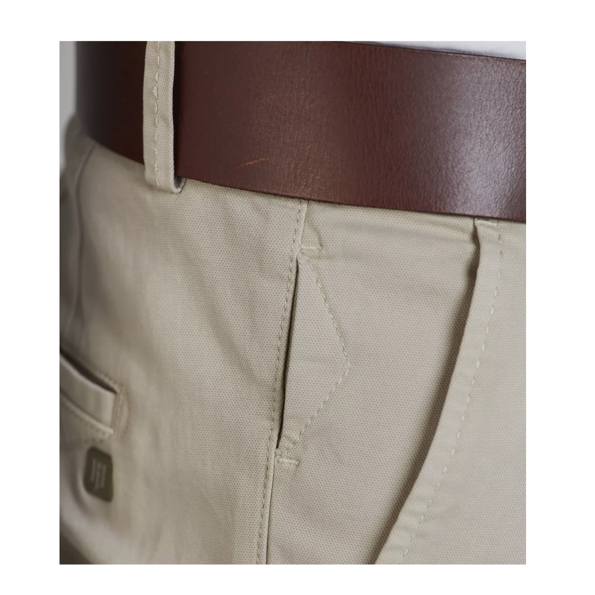 Front Pleat Pique Chino - Mullvad