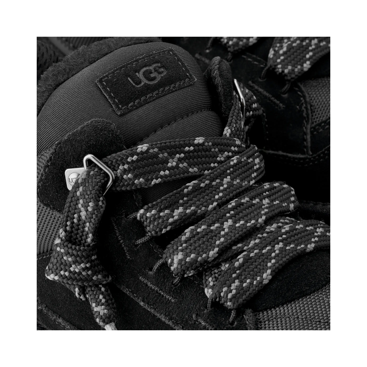 M Lowmel - BLK Black