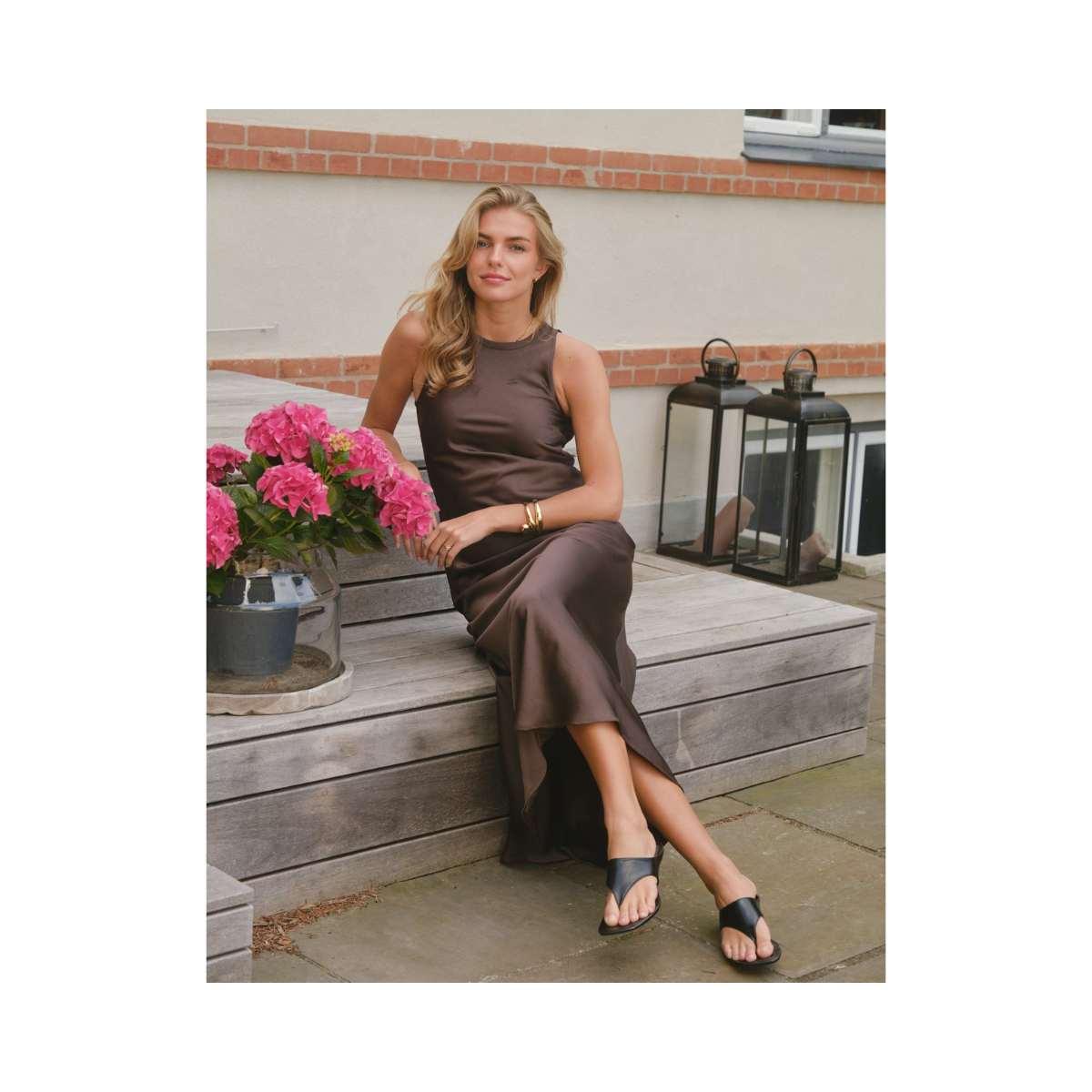 Celinie Heavy Sateen Dress - Dark Brown