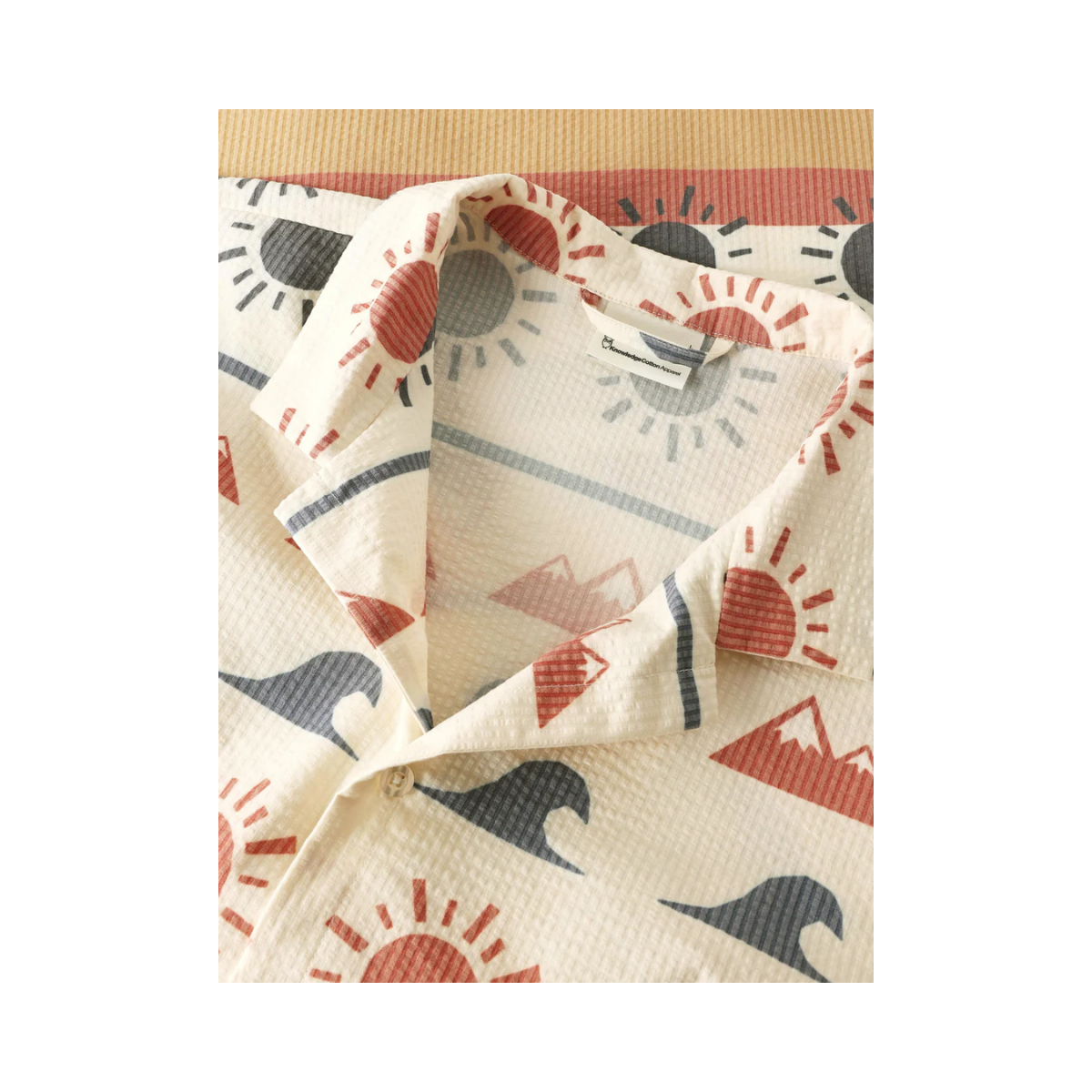 Box Fit Short Sleeved Seersucker Shirt - Multi Color Aop