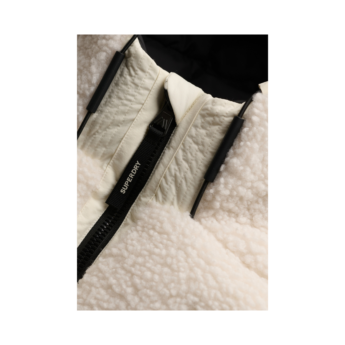 Borg Baffle Gilet - FU4 Chalk White