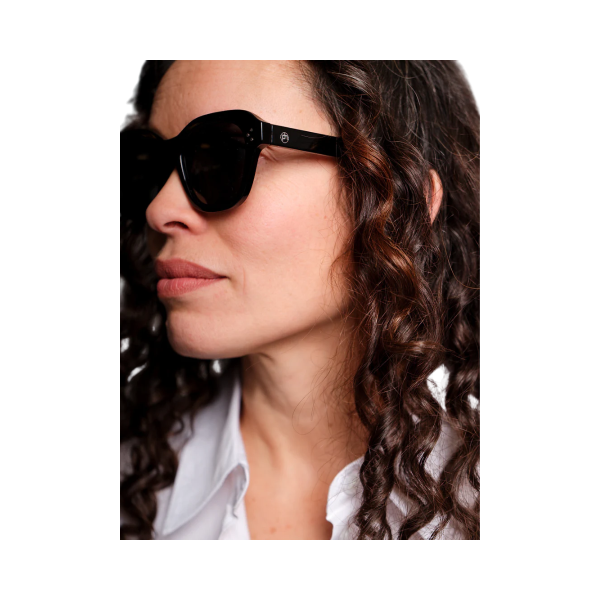 Nomi - Black