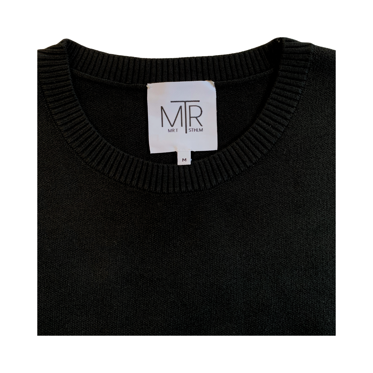 Leo O-Neck Knit - Black