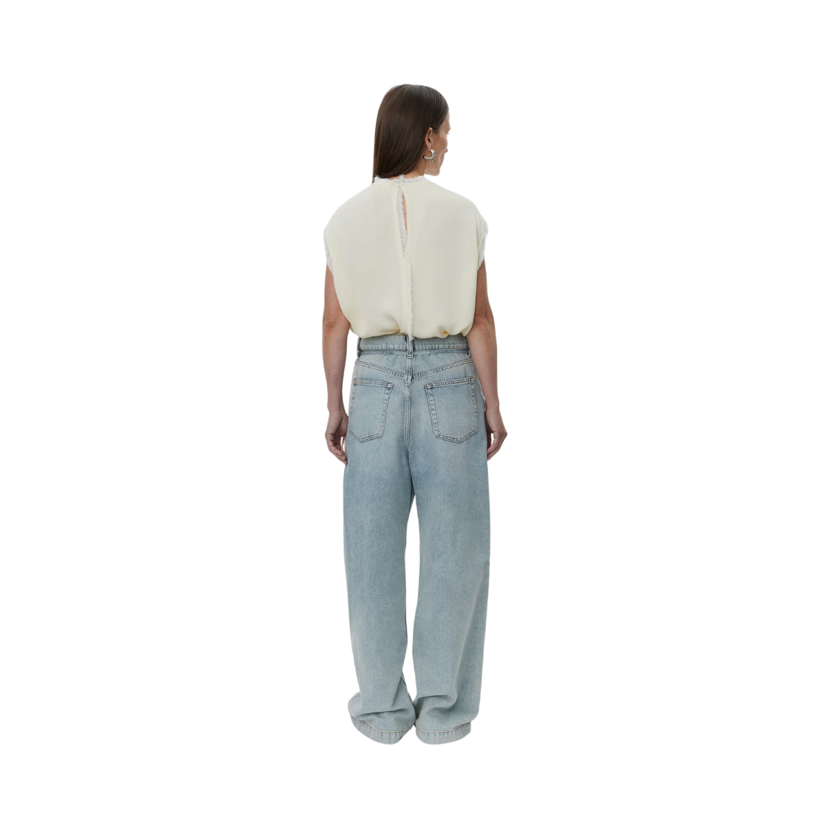 Lise - Winter White