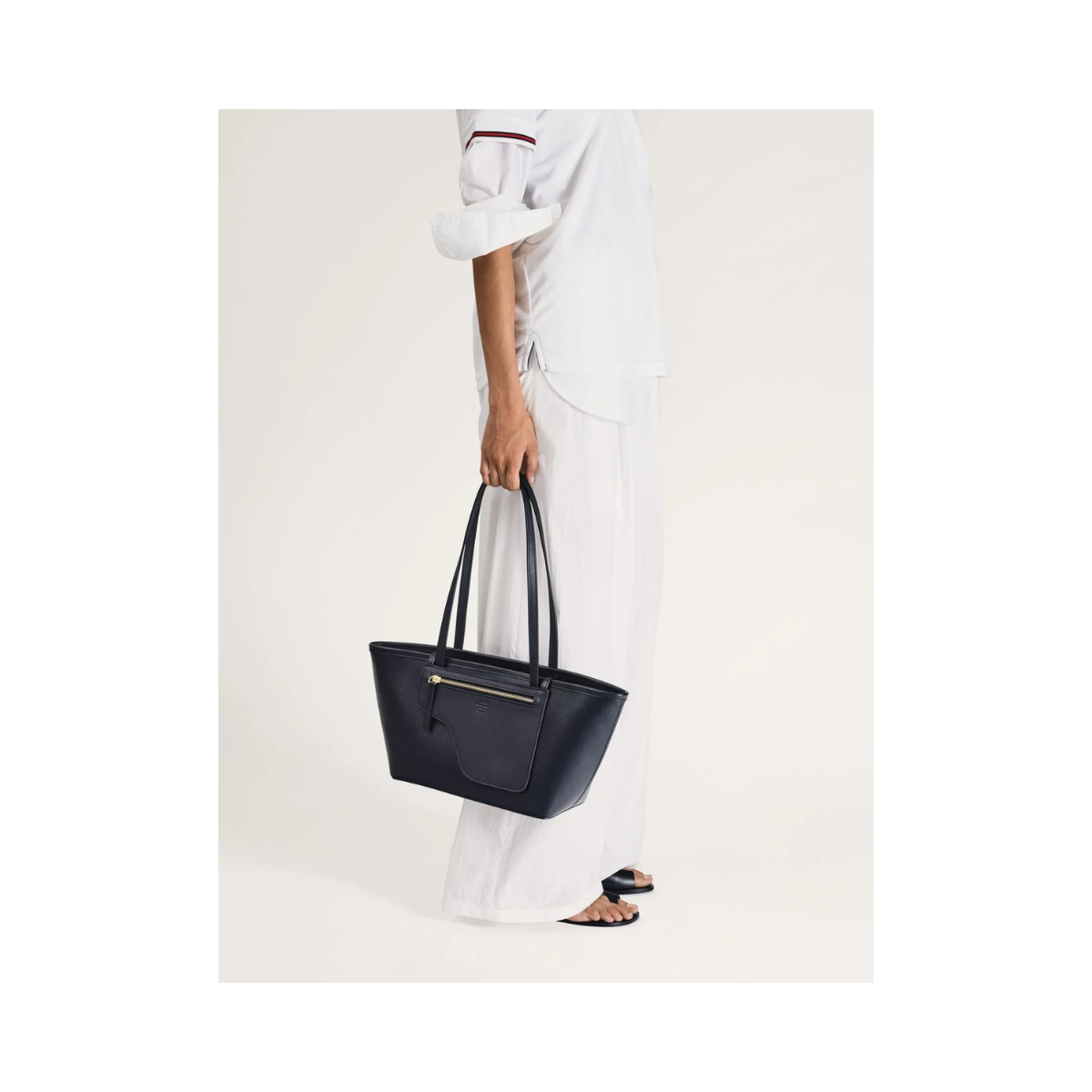 GAIBA - 900-Black