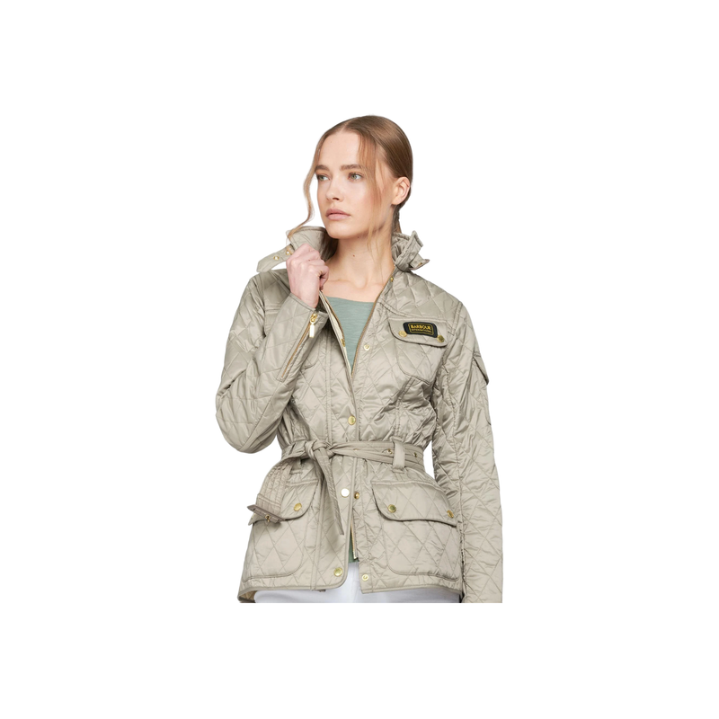 Beige quiltad jacka fr n Barbour K p v rjackor hos Thernlunds